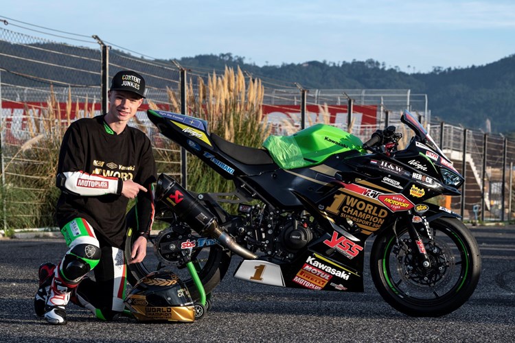 Jeffrey Buis (MTM Kawasaki Motoport) secured the 2020 WorldSSP300 championship crown on his Kawasaki Ninja 400